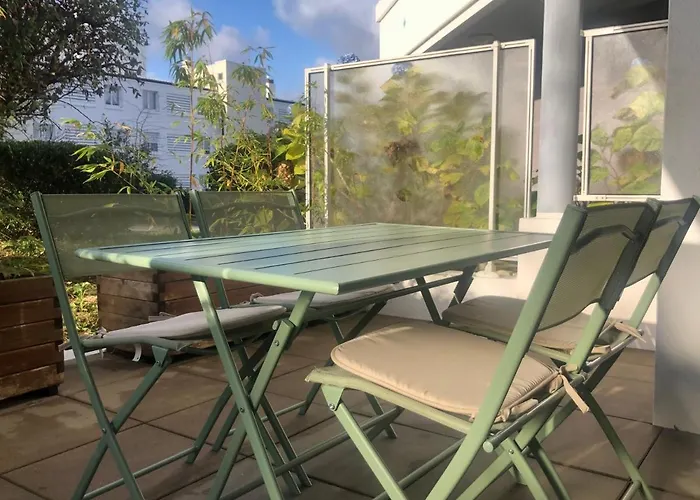 Le Carré des Vosges Vannes centre avec terrasse, parking privatif, Wifi